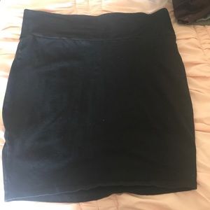 Torrid Black foldover skirt size 2